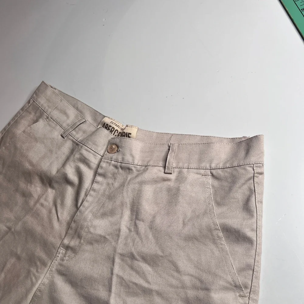 Abercrombie & Fitch Mens‎ Khaki Chino Shorts Size 34 Tan Cotton Twill Moose Logo